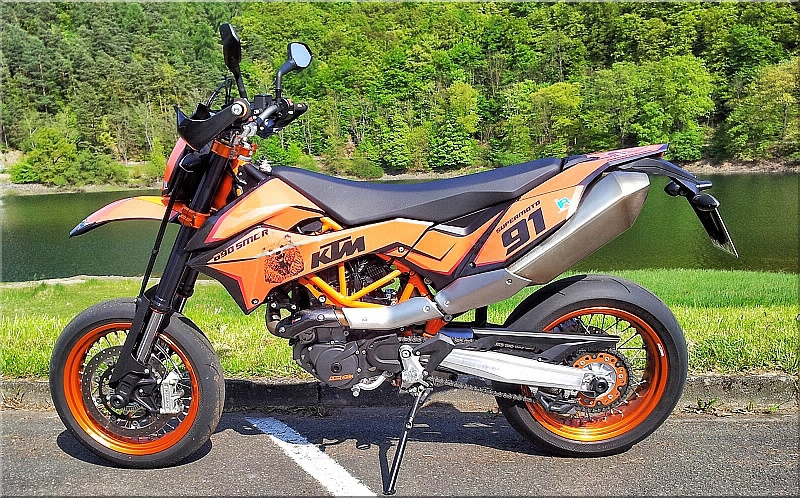 ktm 690